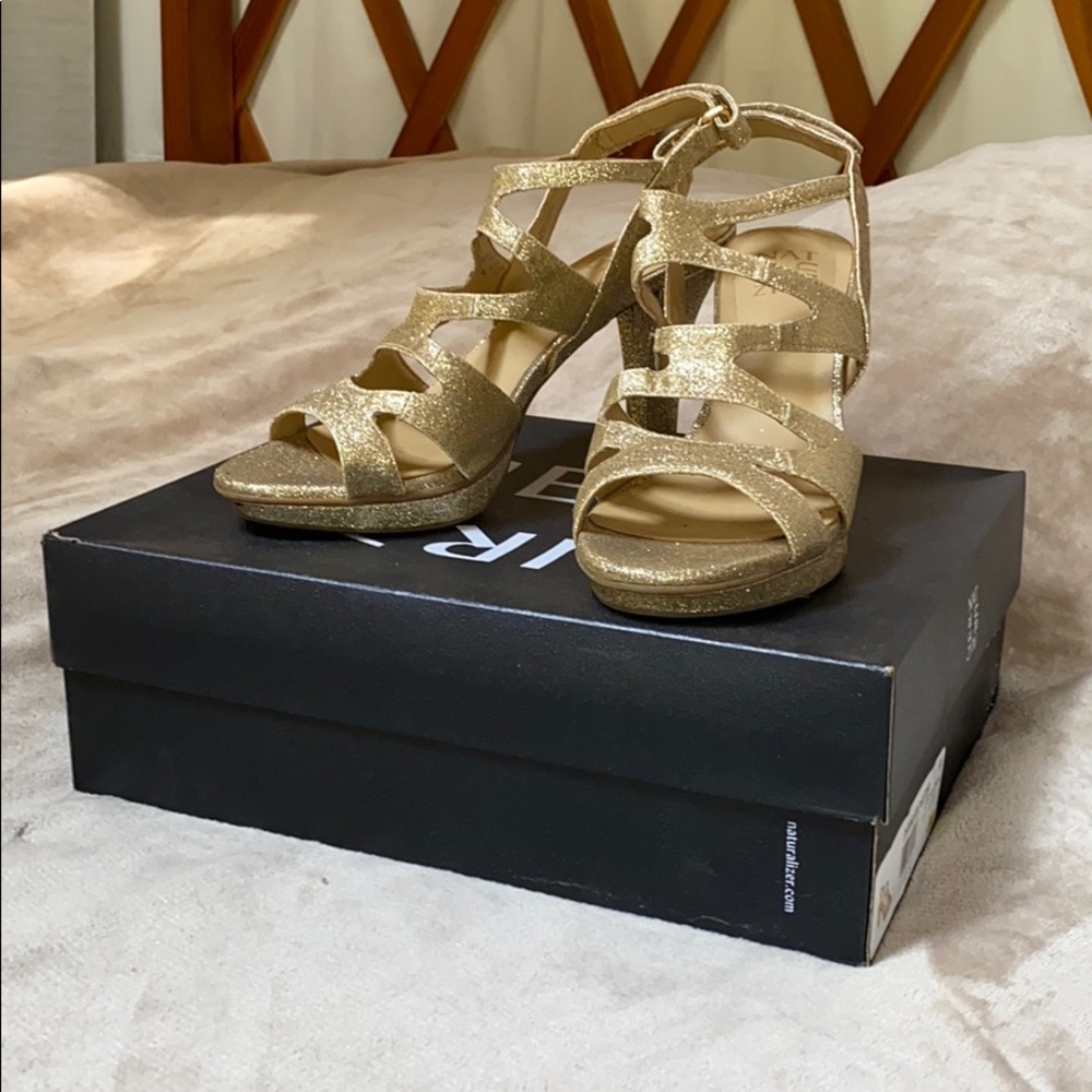 Naturalizer high heels. Worn once! Gold glitter